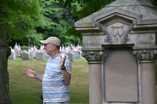 Bill Lattin at Mount Albion Cemetery