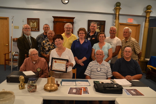 091416_lionscertificate2