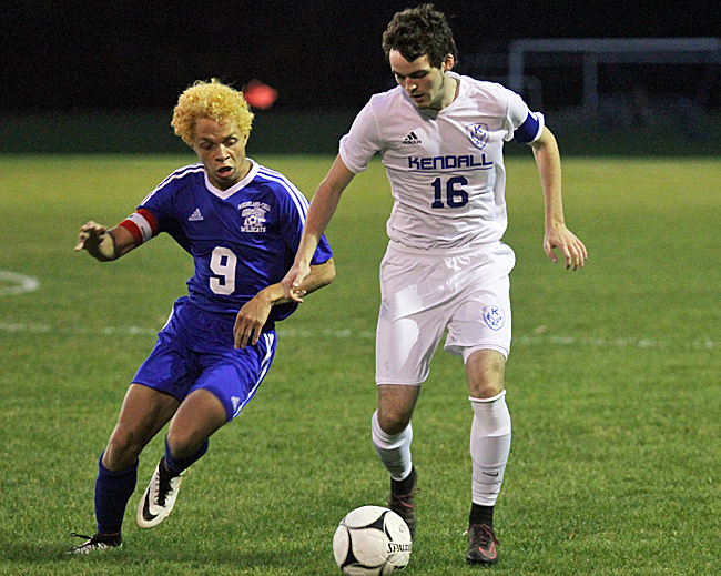 101816_cw_kendall-boys-soccer-2
