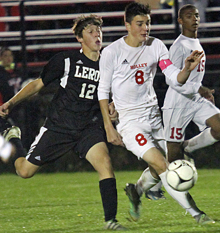 101916_cw_holley-boys-soccer-1