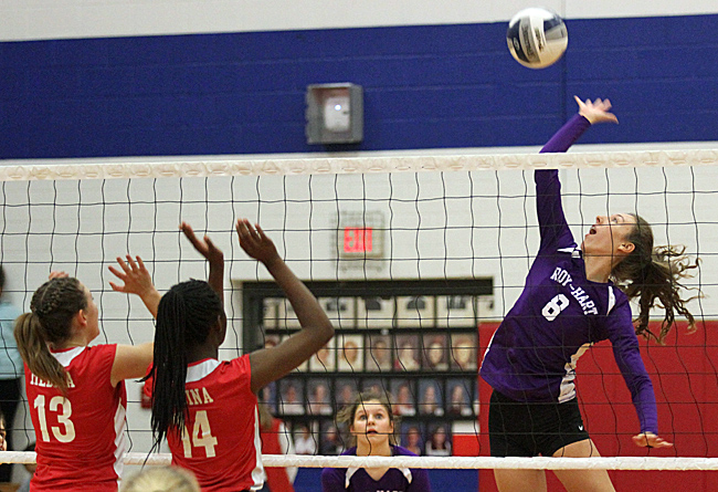102116_cw_volleyball-2