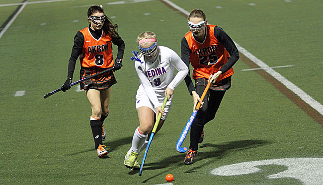 102316_cw_field-hockey-pregame