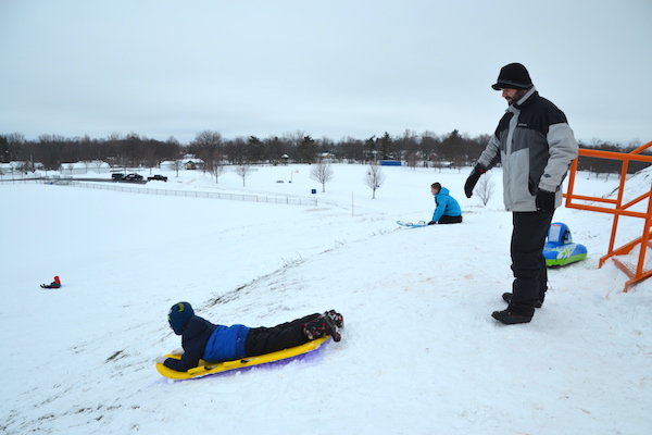 121916_sledding2