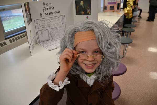 Greenwich Elementary third graders transform into historical wax statues –  Reading Eagle