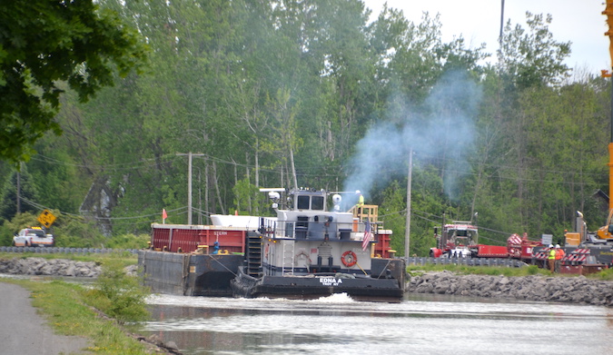 Oversize load makes it to canal and heads east to Navy base